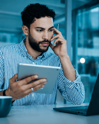 Enhancing Regulatory Compliance Through Decentralized Data Management